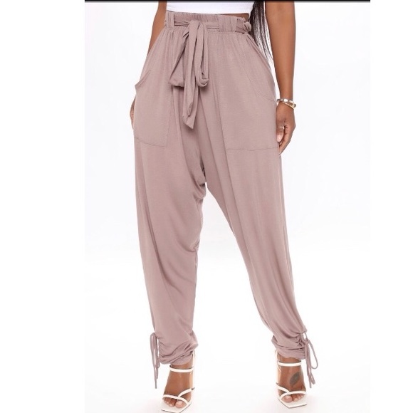 Pants - Picture 3 of 6